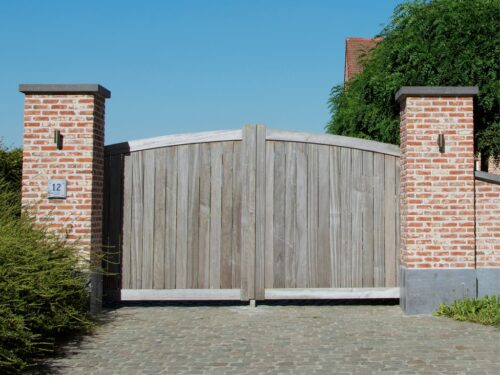 PALACE POORT