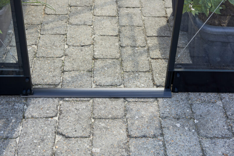 8719214382797 (5) Qube LT 68 - zwart, VG 3mm + PC 6 mm